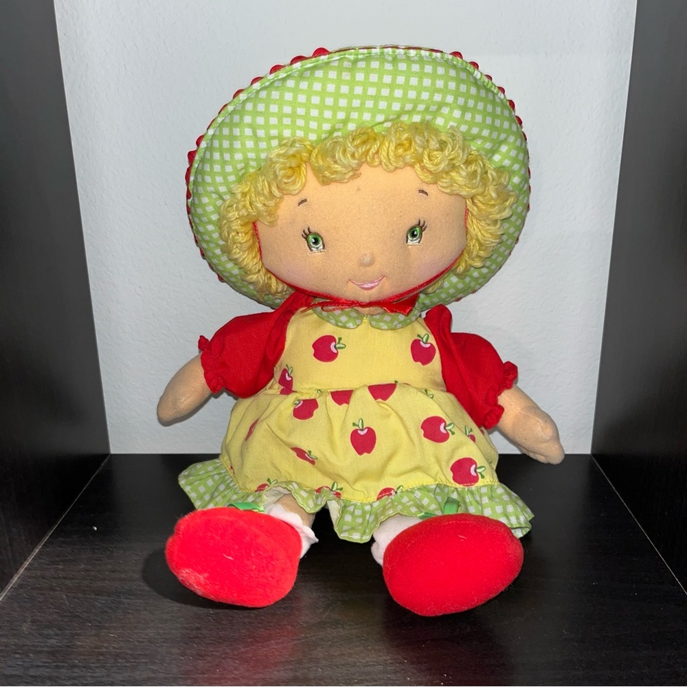 Vintage Talking Red Yellow Green 13" Strawberry Shortcake Rag Doll BAN DAI